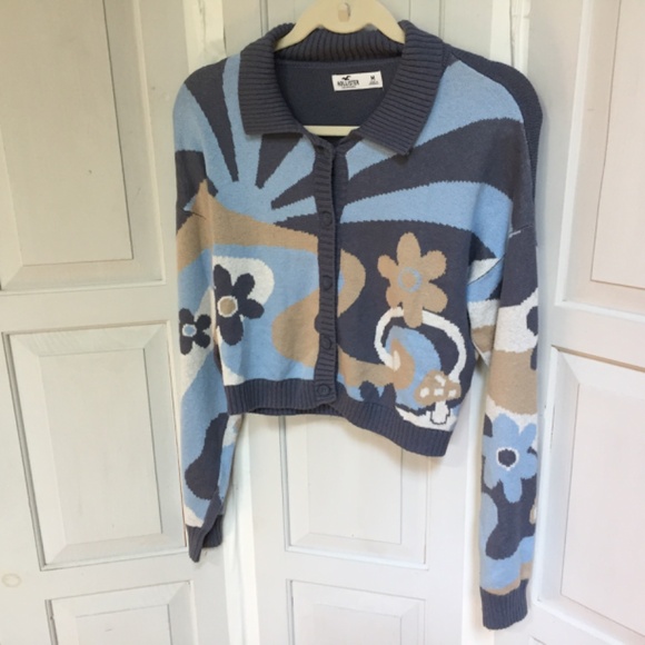 Hollister Blue and Tan Patterned Cardigan - Picture 8 of 15